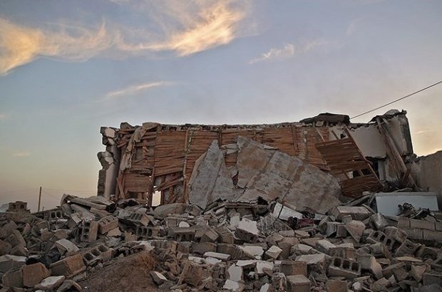 کارمندان بنیاد مسکن حاضر در مناطق زلزله زده و حق مأموریت ۲۶ میلیارد تومانی